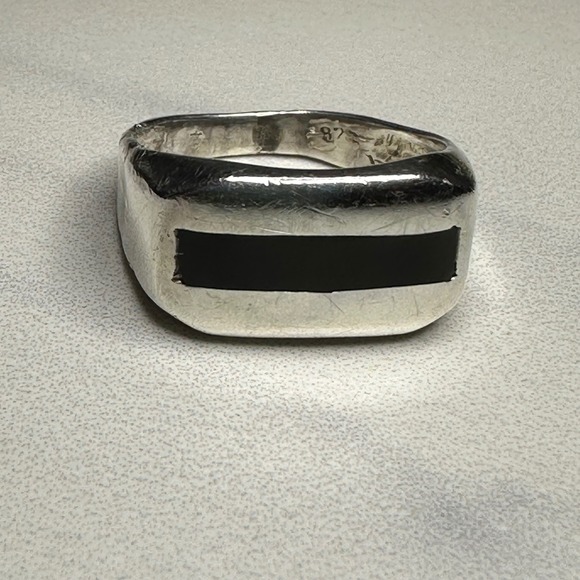 Jewelry - Vintage Sterling Silver Ring with Black Stone Inlay Band Statement Jewelry 925